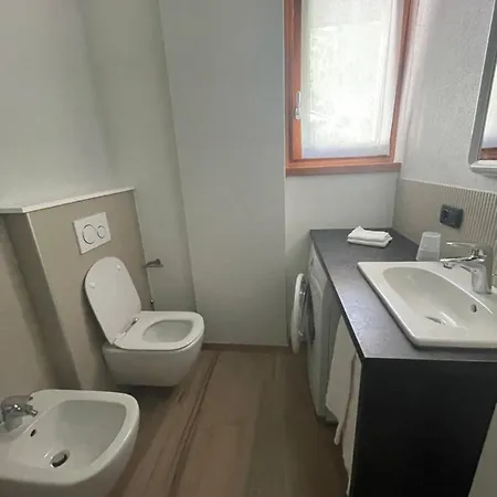 Appartamenti Sky Express Campodolcino Exterior foto